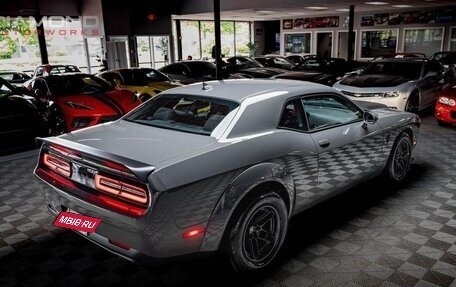 Dodge Challenger III рестайлинг 2, 2023 год, 19 700 000 рублей, 15 фотография