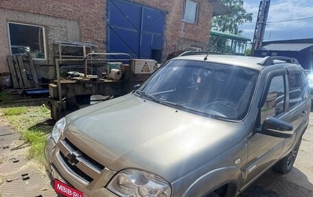 Chevrolet Niva I рестайлинг, 2013 год, 499 000 рублей, 2 фотография