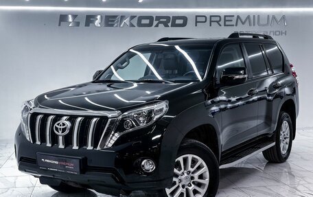 Toyota Land Cruiser Prado 150 рестайлинг 2, 2014 год, 3 799 000 рублей, 1 фотография