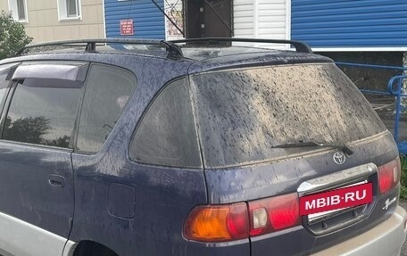 Toyota Ipsum II, 1998 год, 600 000 рублей, 2 фотография