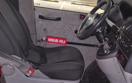 Volkswagen Transporter T5 рестайлинг, 2012 год, 1 295 000 рублей, 13 фотография