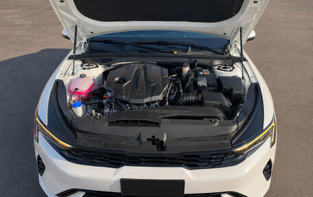 KIA K5, 2023 год, 2 100 000 рублей, 20 фотография