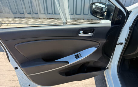Hyundai Solaris II рестайлинг, 2014 год, 799 000 рублей, 10 фотография