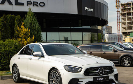 Mercedes-Benz E-Класс, 2020 год, 4 528 000 рублей, 2 фотография