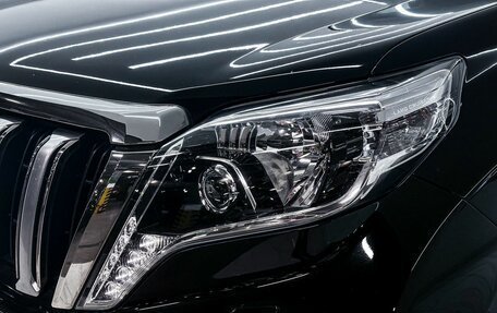 Toyota Land Cruiser Prado 150 рестайлинг 2, 2014 год, 3 799 000 рублей, 8 фотография