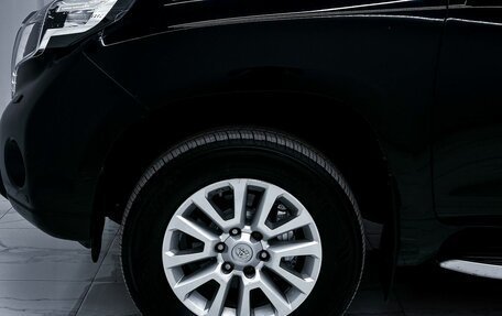 Toyota Land Cruiser Prado 150 рестайлинг 2, 2014 год, 3 799 000 рублей, 7 фотография