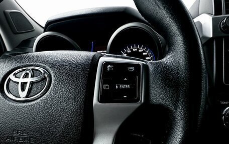 Toyota Land Cruiser Prado 150 рестайлинг 2, 2014 год, 3 799 000 рублей, 15 фотография