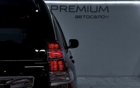 Toyota Land Cruiser Prado 150 рестайлинг 2, 2014 год, 3 799 000 рублей, 32 фотография