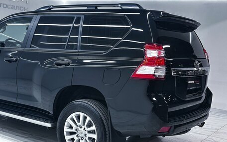 Toyota Land Cruiser Prado 150 рестайлинг 2, 2014 год, 3 799 000 рублей, 28 фотография