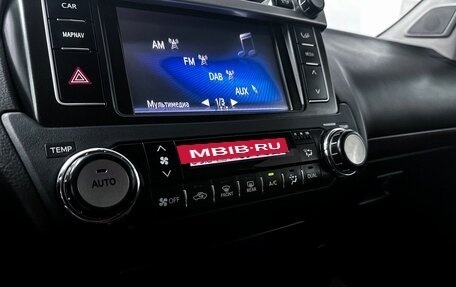 Toyota Land Cruiser Prado 150 рестайлинг 2, 2014 год, 3 799 000 рублей, 19 фотография