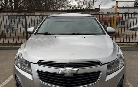 Chevrolet Cruze II, 2012 год, 649 999 рублей, 2 фотография