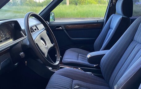 Mercedes-Benz W124, 1991 год, 220 000 рублей, 10 фотография