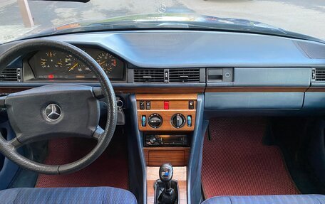 Mercedes-Benz W124, 1991 год, 220 000 рублей, 11 фотография