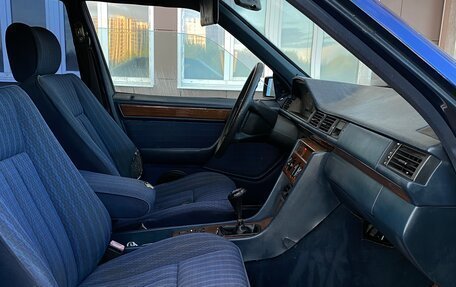 Mercedes-Benz W124, 1991 год, 220 000 рублей, 14 фотография