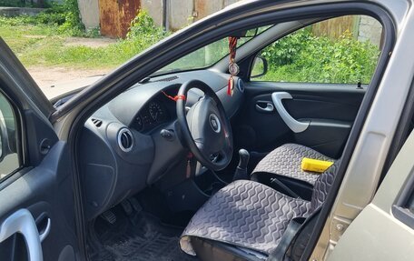 Renault Sandero I, 2011 год, 600 000 рублей, 6 фотография