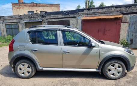 Renault Sandero I, 2011 год, 600 000 рублей, 3 фотография