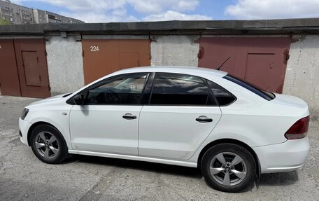 Volkswagen Polo VI (EU Market), 2014 год, 500 000 рублей, 2 фотография