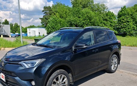 Toyota RAV4, 2017 год, 2 400 000 рублей, 15 фотография