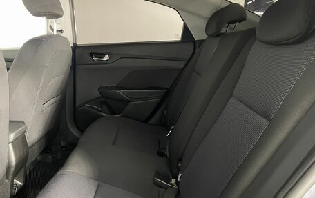 Hyundai Solaris II рестайлинг, 2021 год, 1 670 000 рублей, 6 фотография