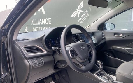 Hyundai Solaris II рестайлинг, 2018 год, 1 280 000 рублей, 11 фотография