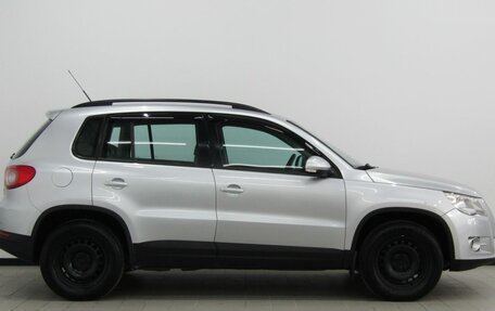 Volkswagen Tiguan I, 2011 год, 610 000 рублей, 10 фотография