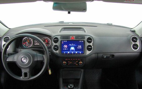Volkswagen Tiguan I, 2011 год, 610 000 рублей, 18 фотография