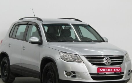 Volkswagen Tiguan I, 2011 год, 610 000 рублей, 11 фотография