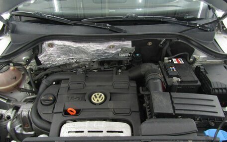 Volkswagen Tiguan I, 2011 год, 610 000 рублей, 24 фотография