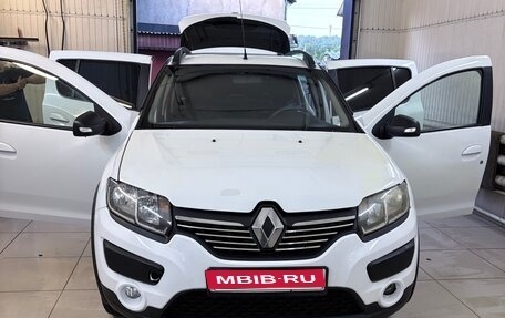Renault Sandero II рестайлинг, 2018 год, 800 000 рублей, 1 фотография