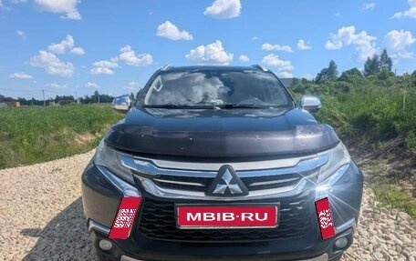 Mitsubishi Pajero Sport III рестайлинг, 2016 год, 2 600 000 рублей, 1 фотография