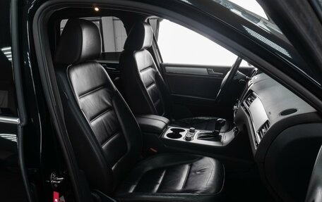 Volkswagen Touareg III, 2010 год, 1 699 000 рублей, 8 фотография