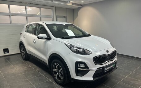 KIA Sportage IV рестайлинг, 2021 год, 2 350 000 рублей, 3 фотография
