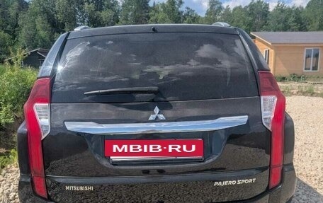 Mitsubishi Pajero Sport III рестайлинг, 2016 год, 2 600 000 рублей, 4 фотография