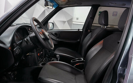Chevrolet Niva I рестайлинг, 2015 год, 623 000 рублей, 9 фотография