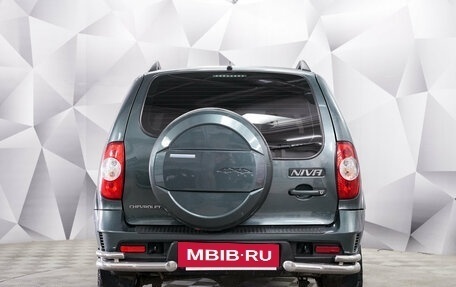 Chevrolet Niva I рестайлинг, 2015 год, 623 000 рублей, 4 фотография