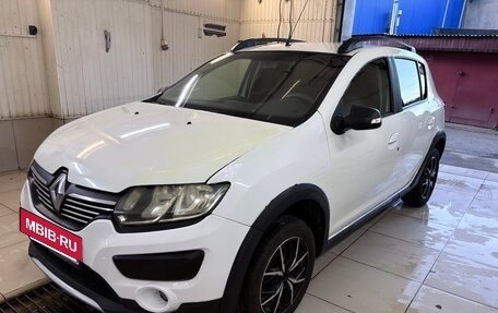 Renault Sandero II рестайлинг, 2018 год, 800 000 рублей, 2 фотография