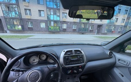Toyota RAV4, 2003 год, 670 000 рублей, 9 фотография