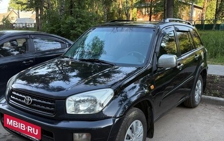 Toyota RAV4, 2003 год, 670 000 рублей, 2 фотография
