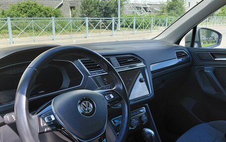 Volkswagen Tiguan II, 2018 год, 2 945 000 рублей, 14 фотография