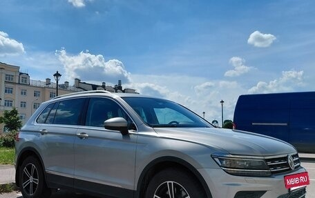 Volkswagen Tiguan II, 2018 год, 2 945 000 рублей, 13 фотография