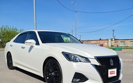Toyota Crown, 2016 год, 3 300 000 рублей, 2 фотография