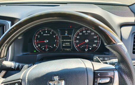 Toyota Crown, 2016 год, 3 300 000 рублей, 13 фотография