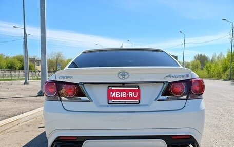 Toyota Crown, 2016 год, 3 300 000 рублей, 4 фотография