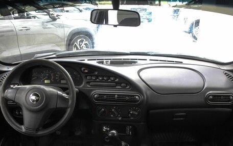 Chevrolet Niva I рестайлинг, 2011 год, 599 990 рублей, 8 фотография