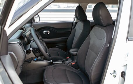KIA Soul II рестайлинг, 2019 год, 1 395 000 рублей, 11 фотография