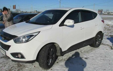 Hyundai ix35 I рестайлинг, 2014 год, 940 000 рублей, 4 фотография