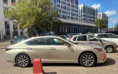 Lexus ES VII, 2020 год, 3 200 000 рублей, 4 фотография