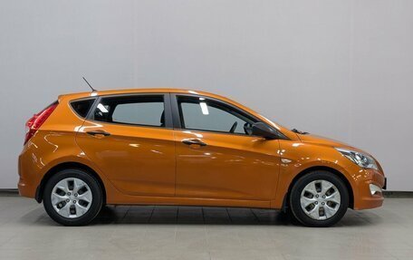 Hyundai Solaris II рестайлинг, 2014 год, 825 000 рублей, 9 фотография