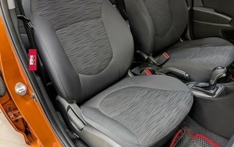 Hyundai Solaris II рестайлинг, 2014 год, 825 000 рублей, 16 фотография