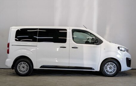 Peugeot Traveller I, 2019 год, 2 950 000 рублей, 4 фотография